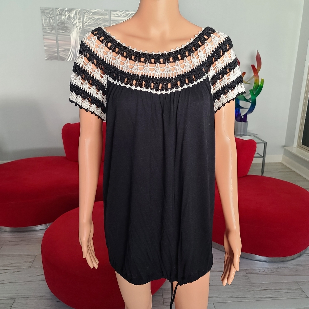 CACHE black and white crochet knitted top with drawstring waist size L